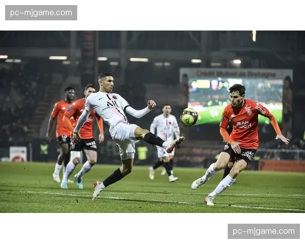 布雷斯特绝平洛里昂，补时阶段远射扳平比分