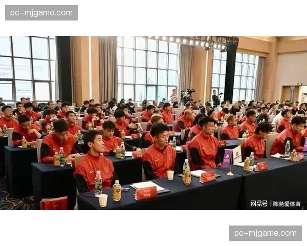 【2026年4月中超联赛·人物·专访通讯：从英超到中超，成都蓉城新援所罗门-奥坎波谈适应与目标