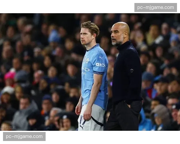 曼城中路进攻占比达56.8%较上季提升14.2个百分点，瓜迪奥拉3241阵型放弃传统边锋拉边